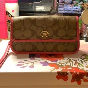 Coach Wristlet Phone case